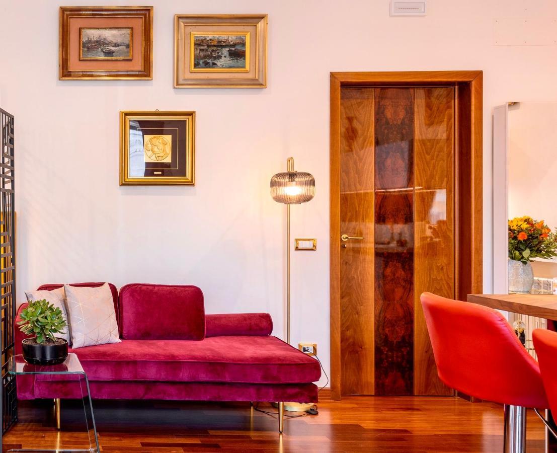 Apartment Atticus Luxury Studio In The Heart Of Ancient